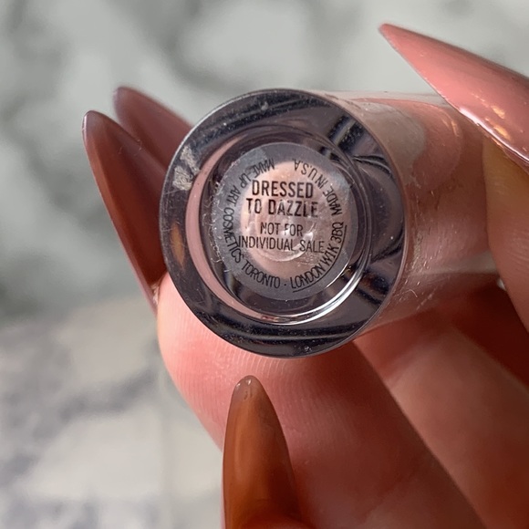 DRESSED TO DAZZLE MAC DAZZLEGLASS Limited Edition - Picture 7 of 16